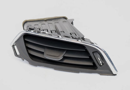 16-19 CHEVROLET CRUZE CENTER RIGHT DASH AC HEATER AIR VENT OUTLET OEM 39128719