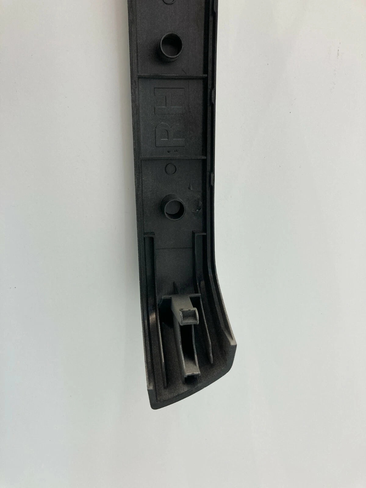 2004 2005 LAND ROVER FREELANDER FRONT RIGHT DOOR PULL HANDLE COVER OEM EJG500040
