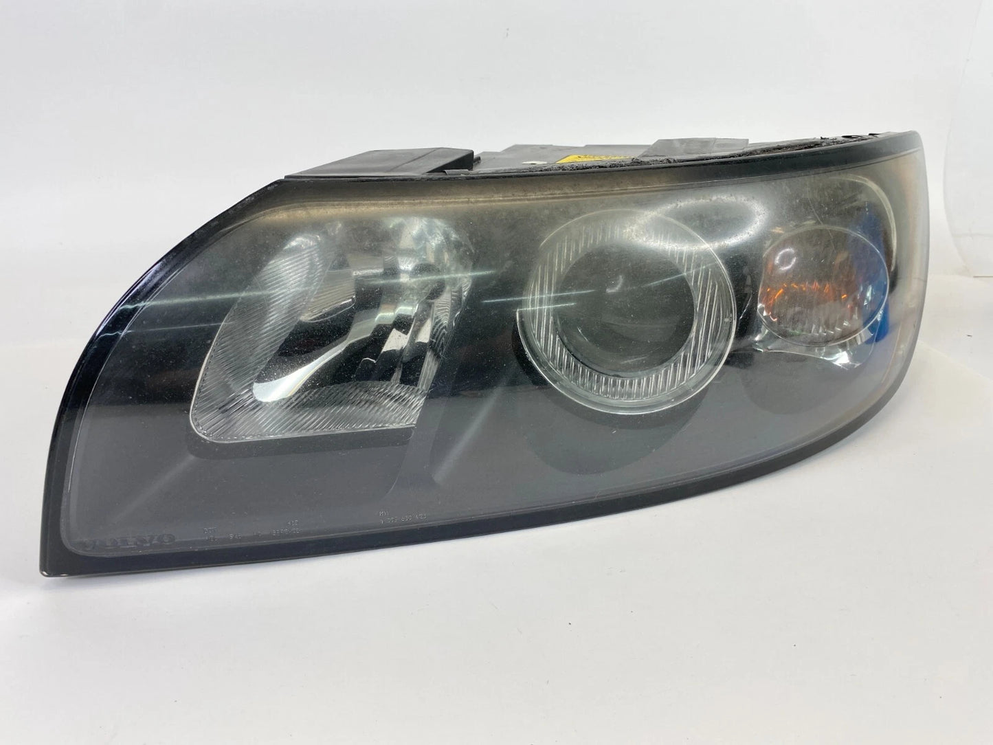 2003 2004 VOLVO S40 FRONT LEFT DRIVER HEADLIGHT HEADLAMP LAMP HALOGEN 30678318
