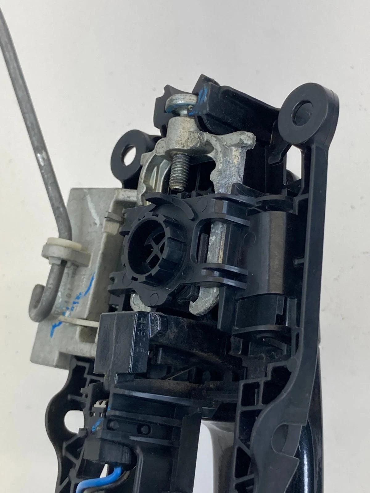 2010-2012 Buick LaCrosse Front Right Side Exterior Outer Door Handle 9400-2320