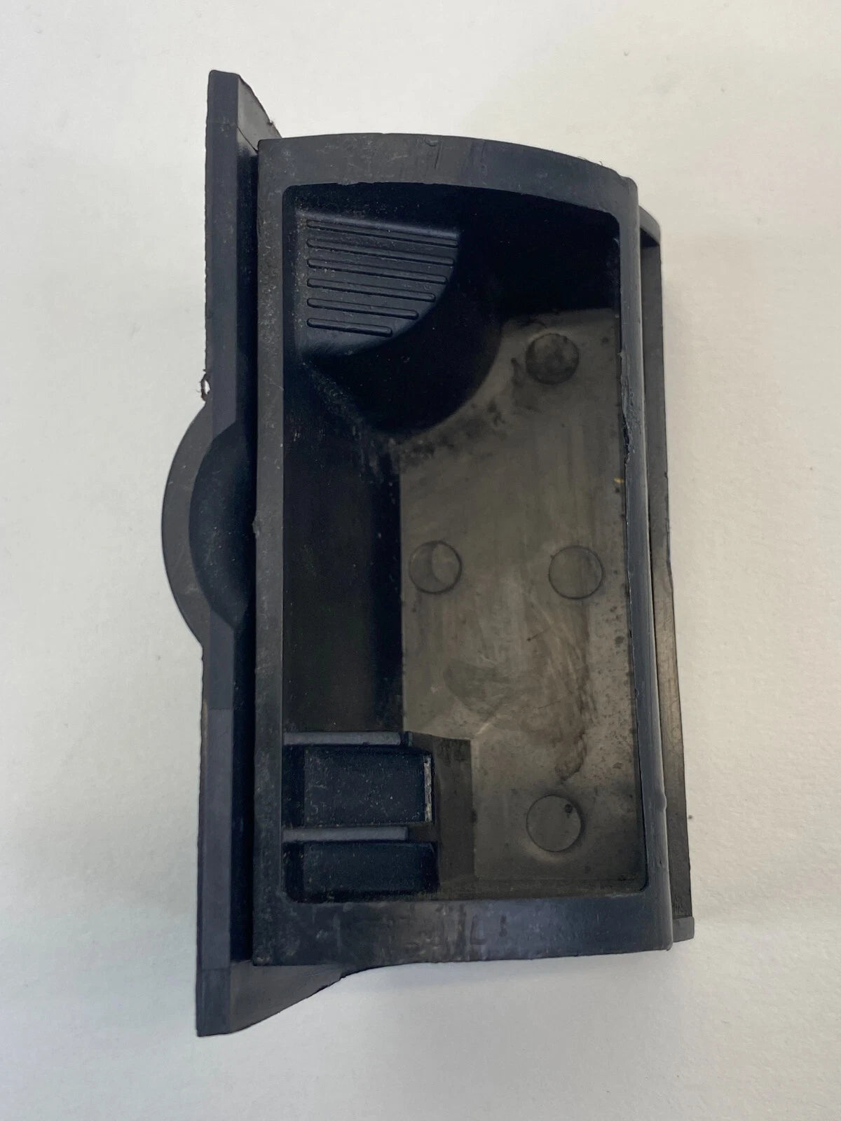 12 13 14 15 16 CHEVROLET SONIC REAR BACK CENTER CONSOLE STORAGE COMPARTMENT OEM
