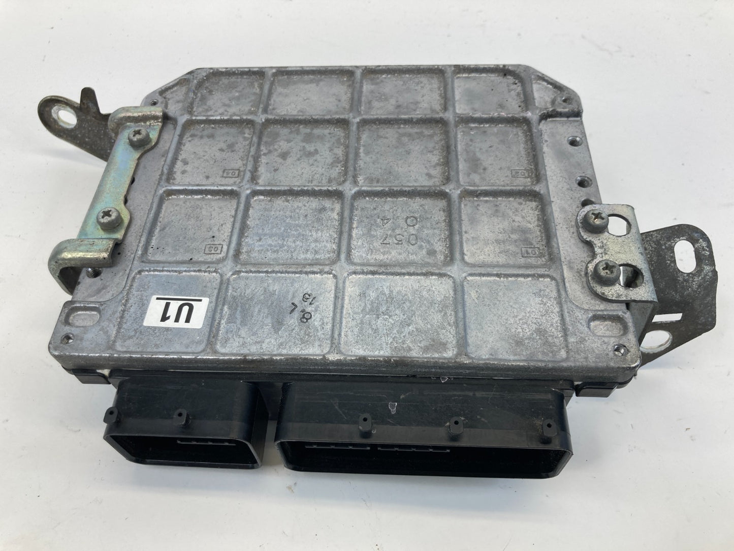 10 Toyota Prius 1.8L FWD Engine Computer Control Module ECM ECU PCM 89661-47261