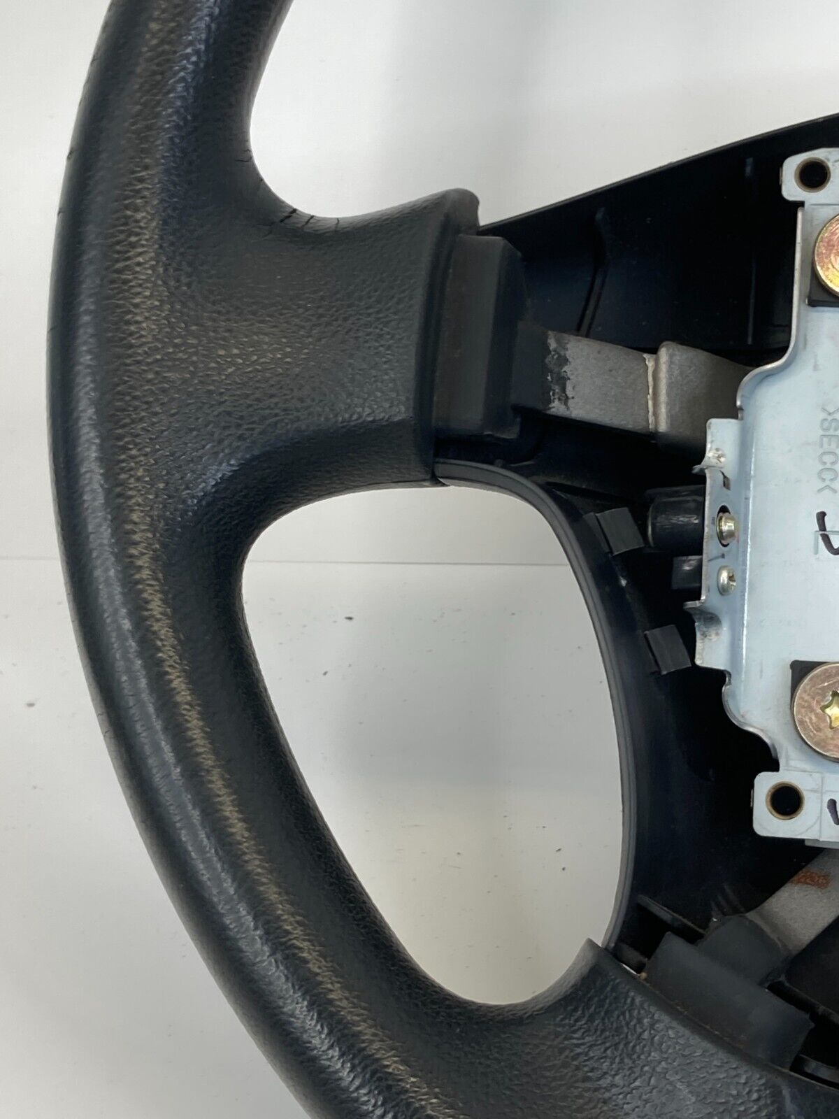 2005-2010 Kia Sportage Steering Wheel W/ Cruise Control Switch OEM