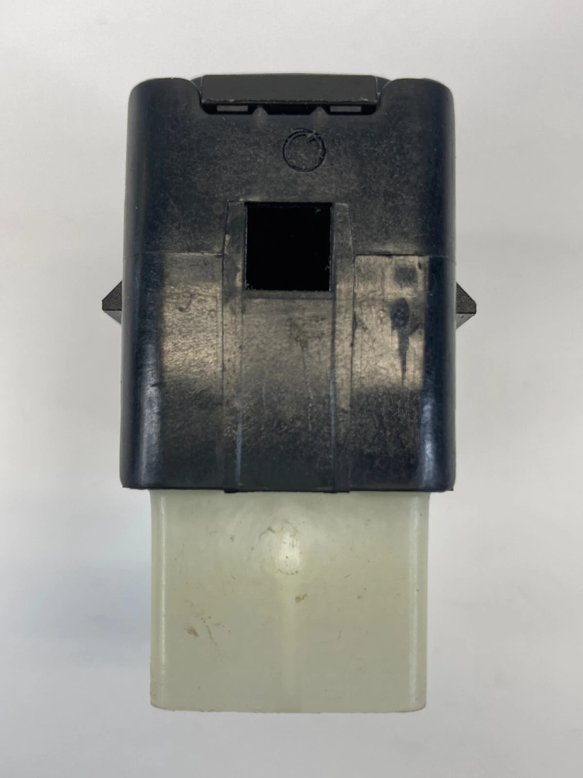 2009-2014 DODGE AVENGER REAR LEFT SIDE DOOR WINDOW CONTROL SWITCH 04602933AA