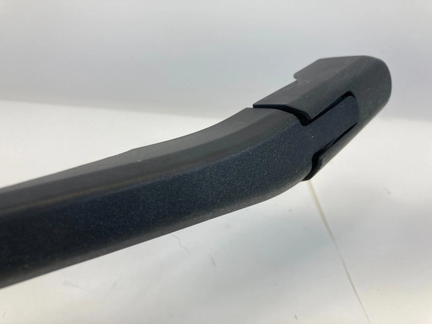 2008 2009 2010 2011 2012 JEEP LIBERTY REAR WINDSHIELD WIPER ARM W/ BLADE OEM