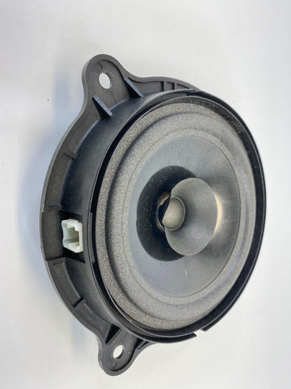 2011 2012 2013 Nissan Rogue Rear Right Back Door Audio Speaker 28156-1VK0A OEM