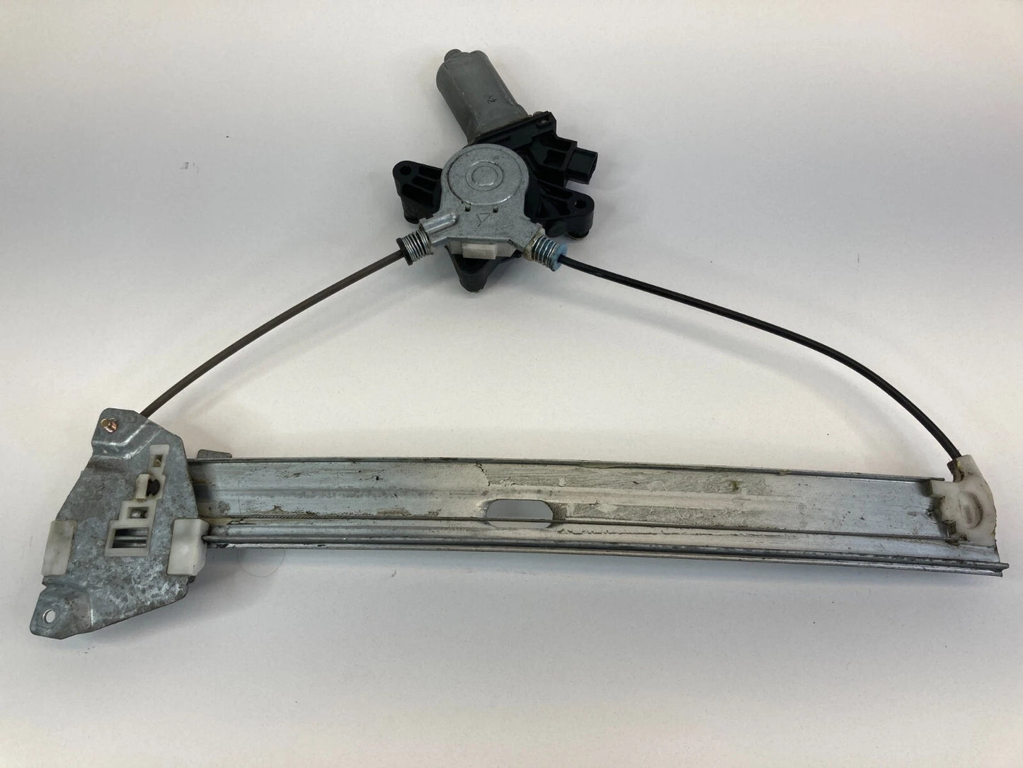 04-12 MITSUBISHI GALANT REAR RIGHT DOOR WINDOW MOTOR & REGULATOR AY262100-1971