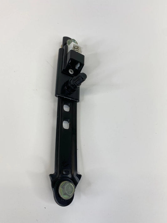 2006-2010 INFINITI M35 FRONT RIGHT PASSENGER SIDE SEAT BELT HEIGHT ADJUSTER OEM