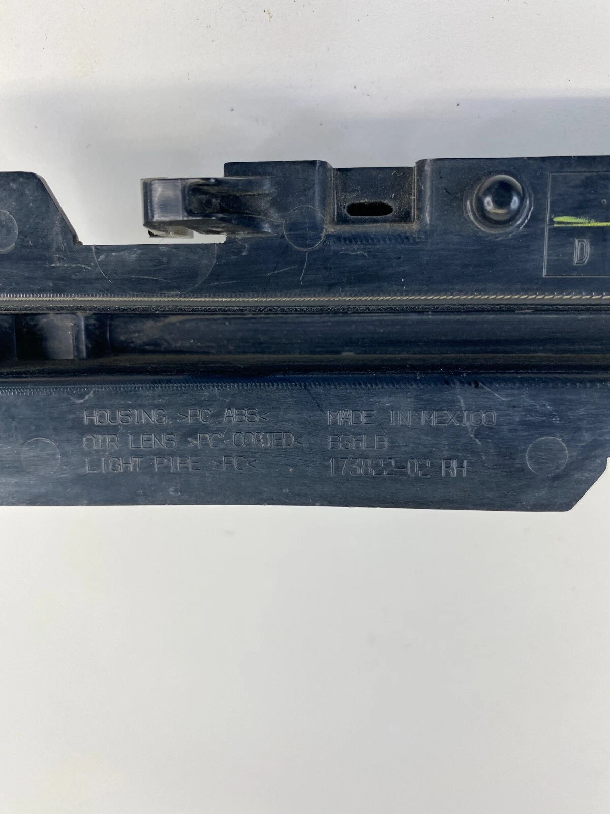 10-19 FORD TAURUS RIGHT PASSENGER SIDE PARK TURN SIGNAL LIGHT LAMP AG1313B220AB