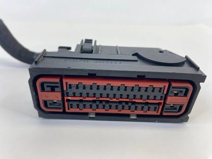 12 13 14 FORD FOCUS 2.0 FWD ABS PUMP ANTI LOCK BRAKE PIGTAIL CONNECTOR PLUG WIRE