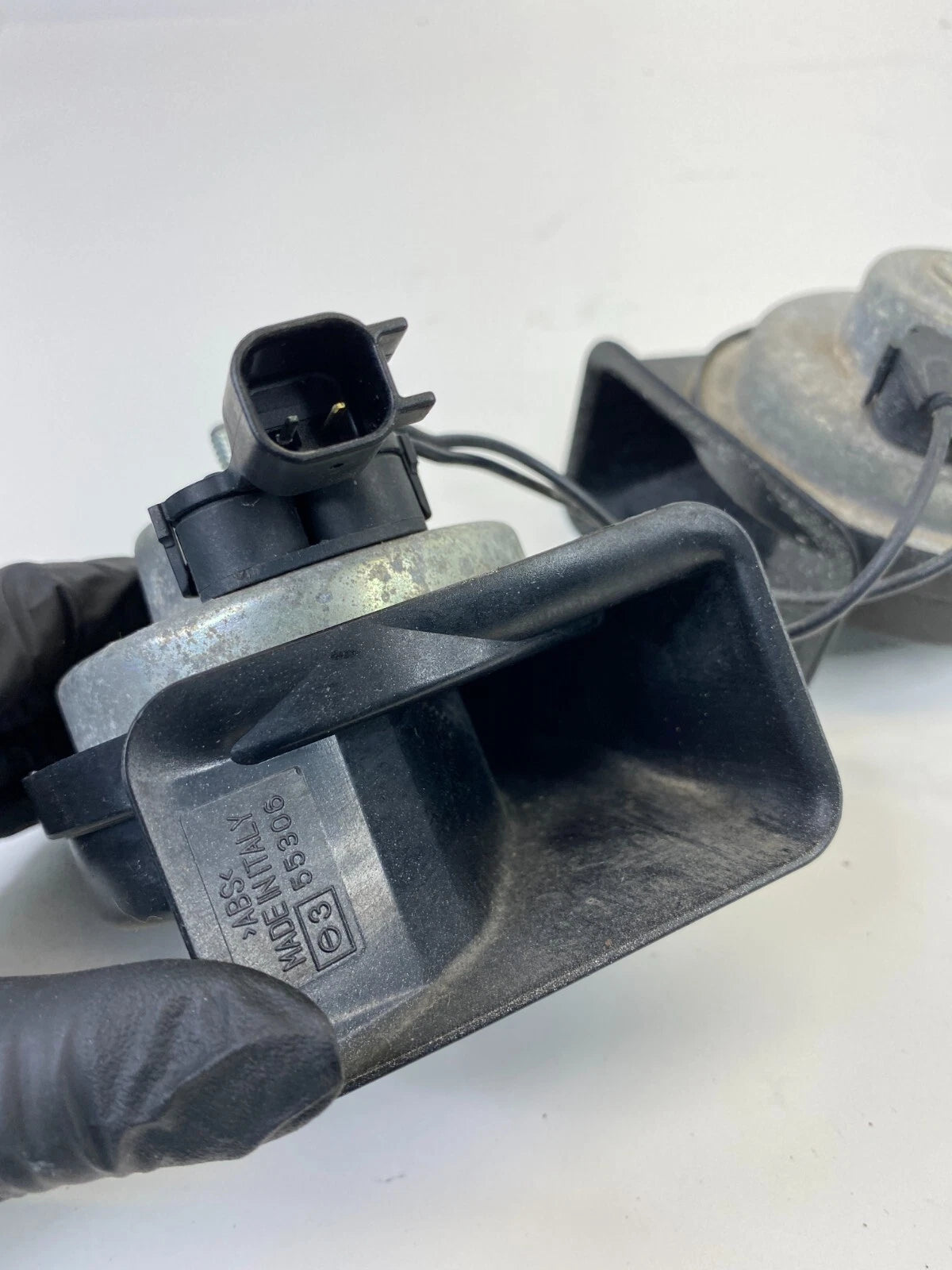 2011-2017 BUICK REGAL 13-15 MALIBU DUAL NOTE HORN HIGH & LOW NOTE SIREN PAIR OEM