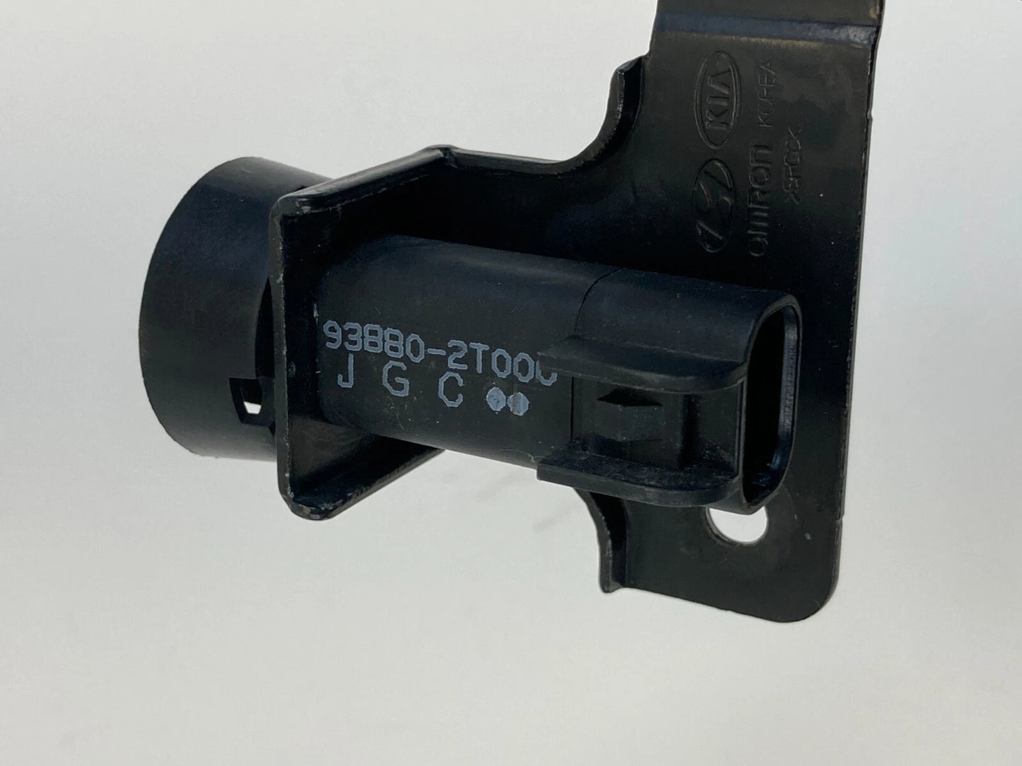 2011-2016 KIA OPTIMA FRONT ALARM HOOD BONNET ALARM SWITCH SENSOR 93880-2T000 OEM