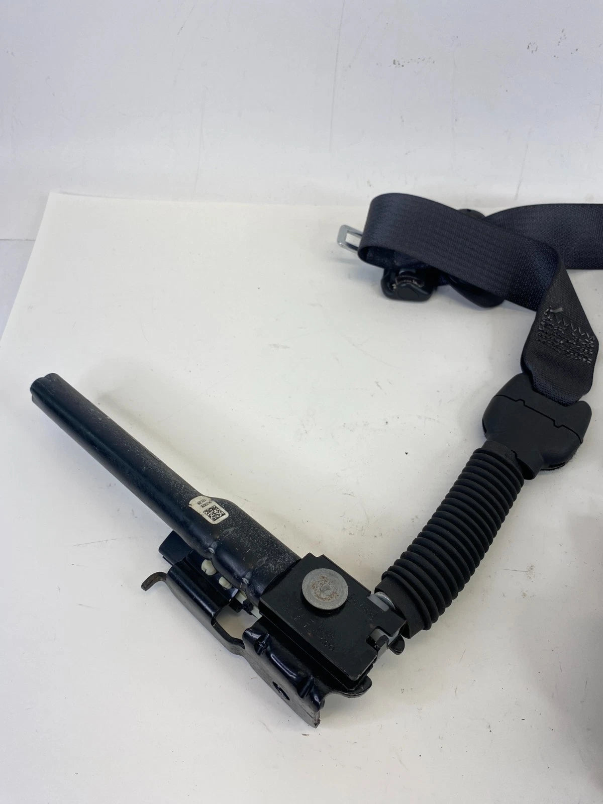 2013-2015 FORD EXPLORER FRONT RIGHT SIDE SEAT BELT RETRACTOR DB53-78612D64AD OEM