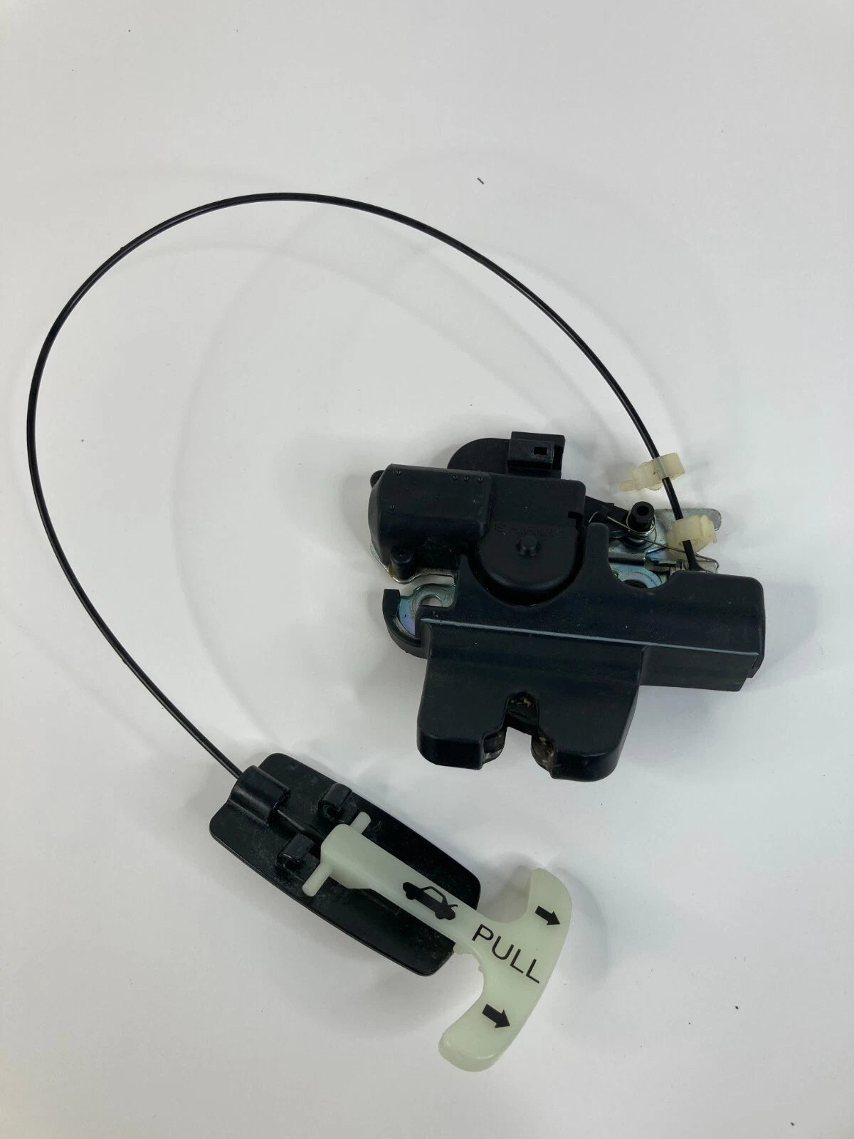 2007 2008 INFINITI G35 SEDAN REAR TRUNK LOCK LATCH RELEASE ACTUATOR