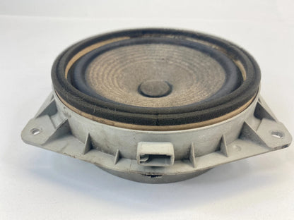 2003-2008 TOYOTA MATRIX COROLLA FRONT RIGHT SIDE DOOR SPEAKER AUDIO 86160-02450