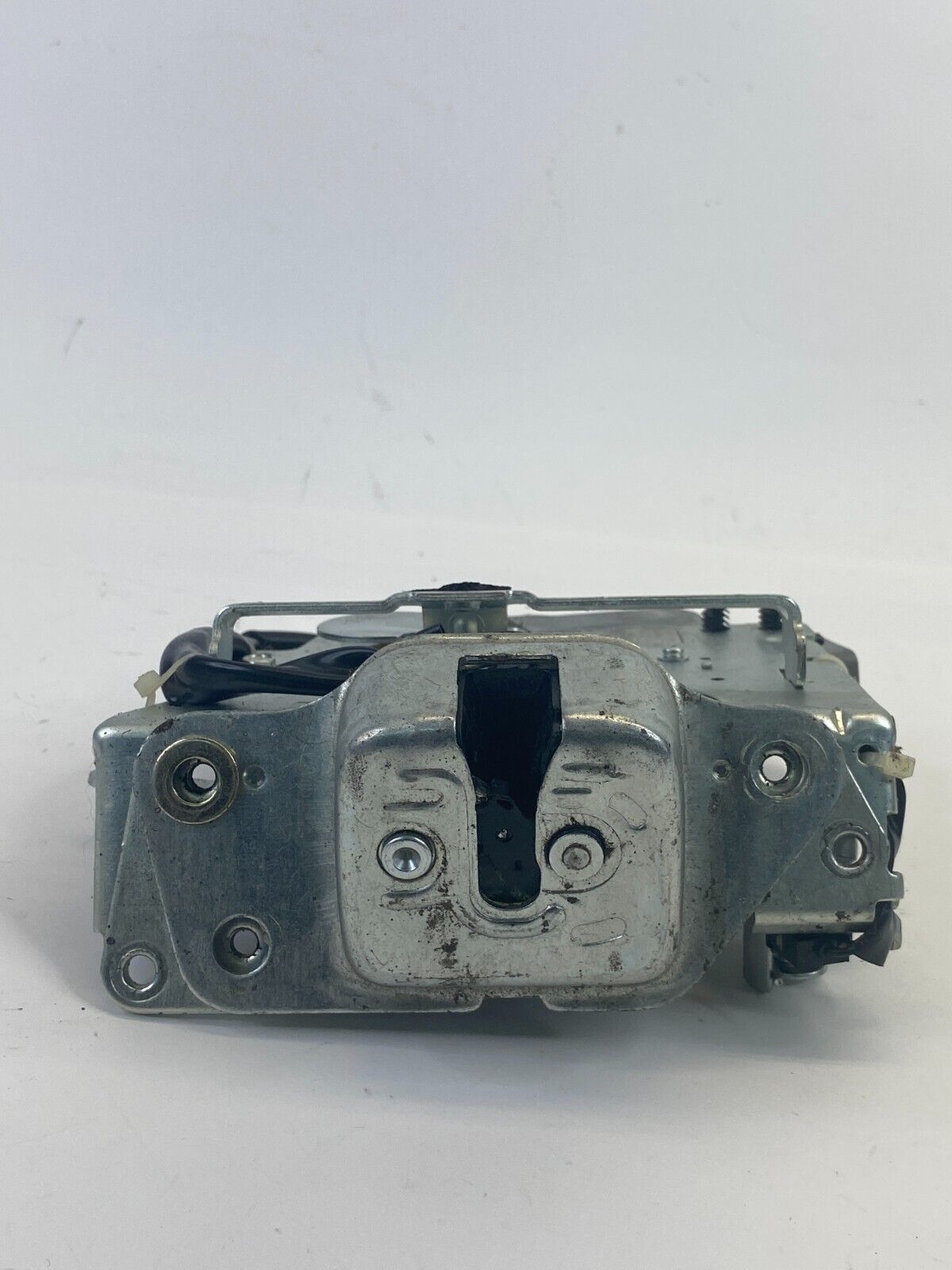 2009-2014 Volkswagen Routan Trunk Tailgate Lock Actuator Motor Assembly OEM