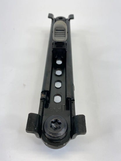 05-10 PONTIAC G6 SEDAN FRONT LEFT DRIVER SIDE SEAT BELT HEIGHT ADJUSTER 22704418