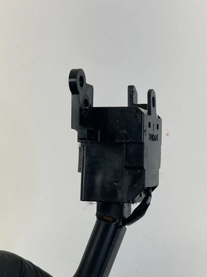 2004-2013 TOYOTA HIGHLANDER SET/RESUME SPEED CRUISE CONTROL SWITCH 18A174 OEM