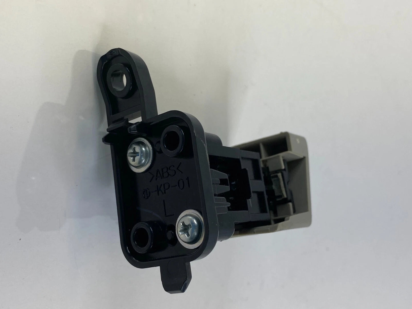 2010-2015 TOYOTA PRIUS DASH LOWER GLOVE BOX LATCH RELEASE BUTTON OEM FACTORY