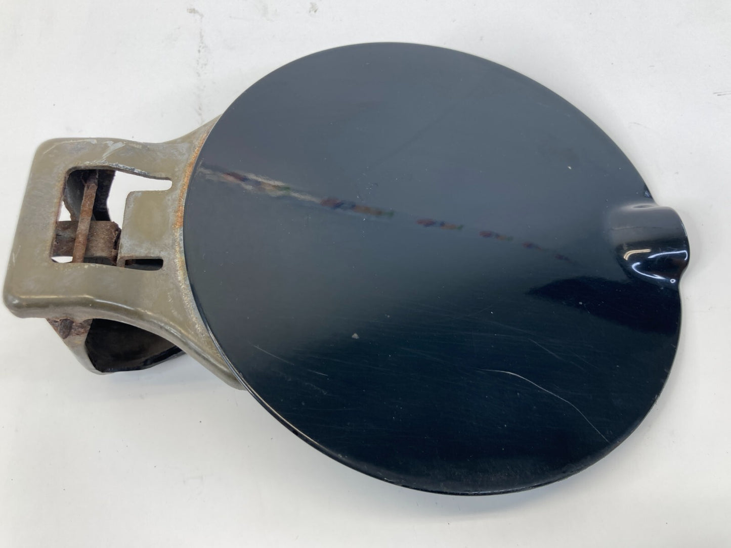 06-09 Ford Fusion Mercury Milan Fuel Filler Door Gas Lid Cover 7E53-54405A26-A