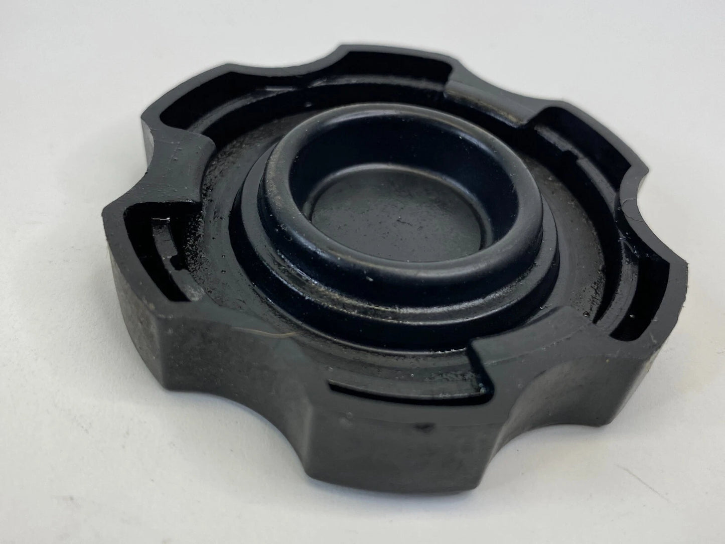 2007-2017 CHEVROLET EQUINOX BRAKE MASTER CYLINDER RESERVOIR CAP LID COVER