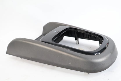 2012 2013 KIA SOUL CENTER CONSOLE SHIFT SHIFTER SURROUND BEZEL 84651-2KA01 OEM