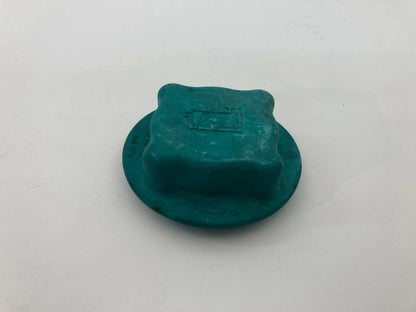 03-07 VOLVO XC70 01-09 S60 COOLANT RECOVERY TANK CAP COVER ASSEMBLY 9445462