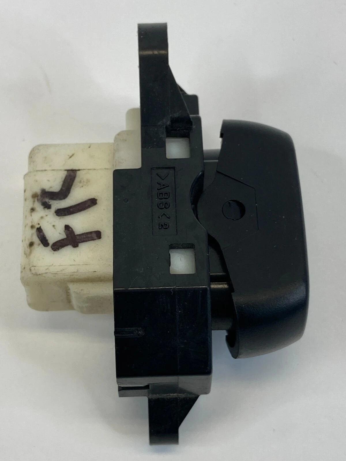 2006-2015 MAZDA5 MAZDA 5 FRONT RIGHT PASSENGER DOOR LOCK BUTTON SWITCH OEM
