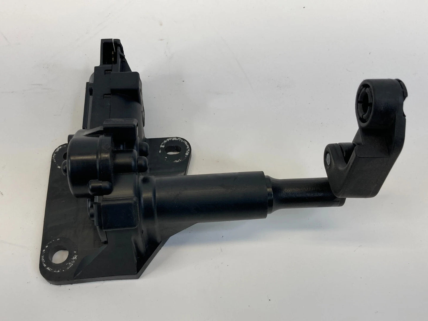 2001-2016 CHRYSLER TOWN & COUNTRY REAR LEFT QUARTER HANDLE POWER WINDOW OEM