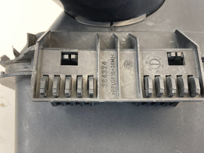 2005-2011 Cadillac STS 3.6L Air Intake Box Housing w/ Hose Tube 15812559 OEM