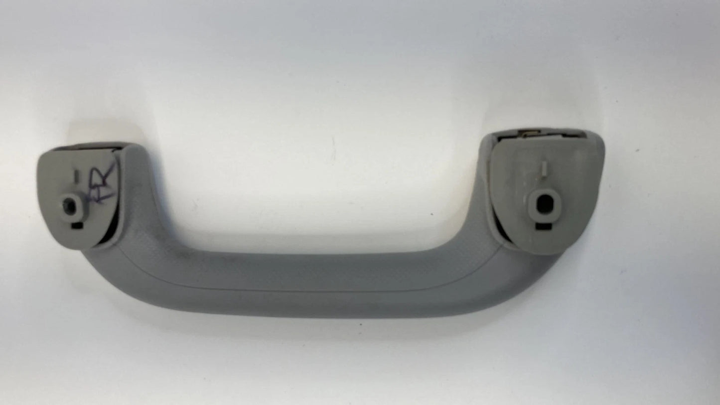 2011 12 13 2014 HYUNDAI SONATA ROOF INNER REAR RIGHT SIDE GRAB HANDLE ASSIST