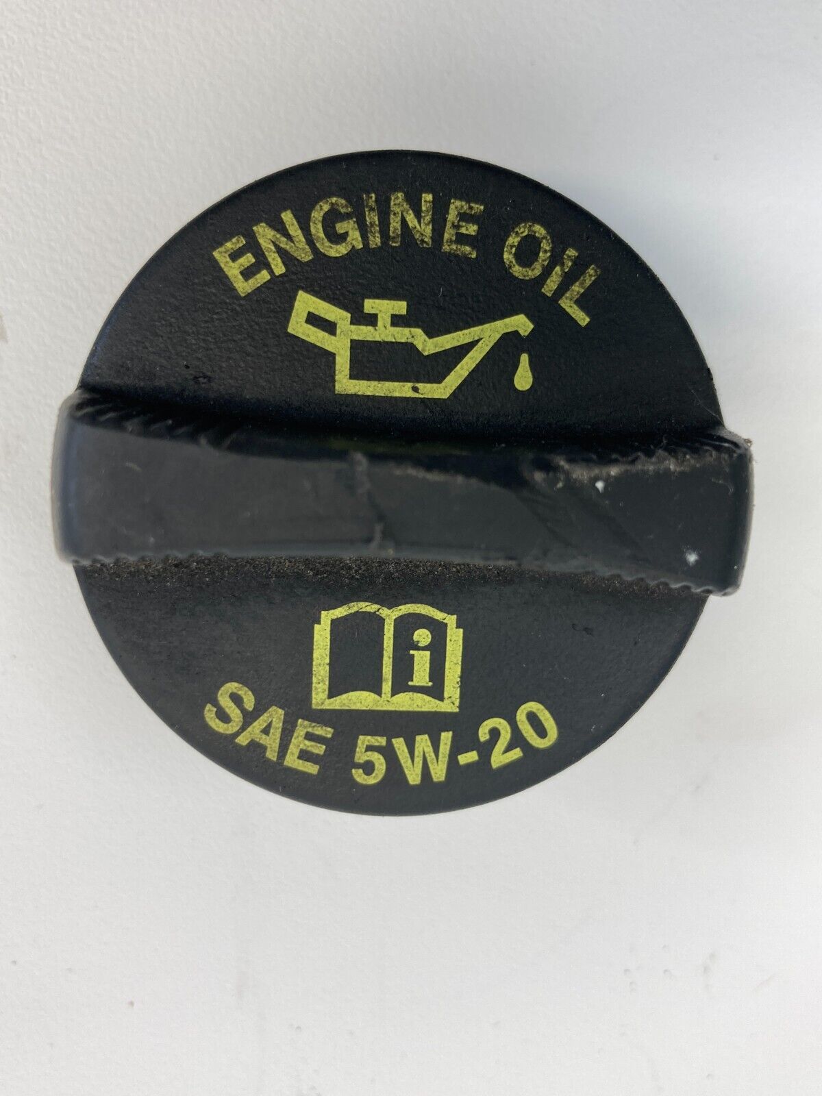 2007-2017 Jeep Patriot 2.0L Engine Oil Filler Fluid Cap Cover OEM