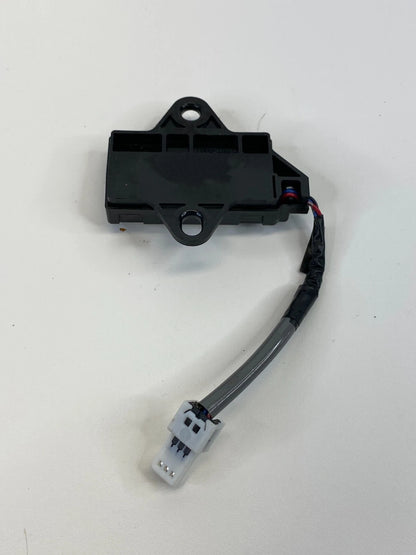 2008-2017 MITSUBISHI LANCER LEFT KEYLESS ENTRY ANTENNA RECEIVER 8637A221 OEM
