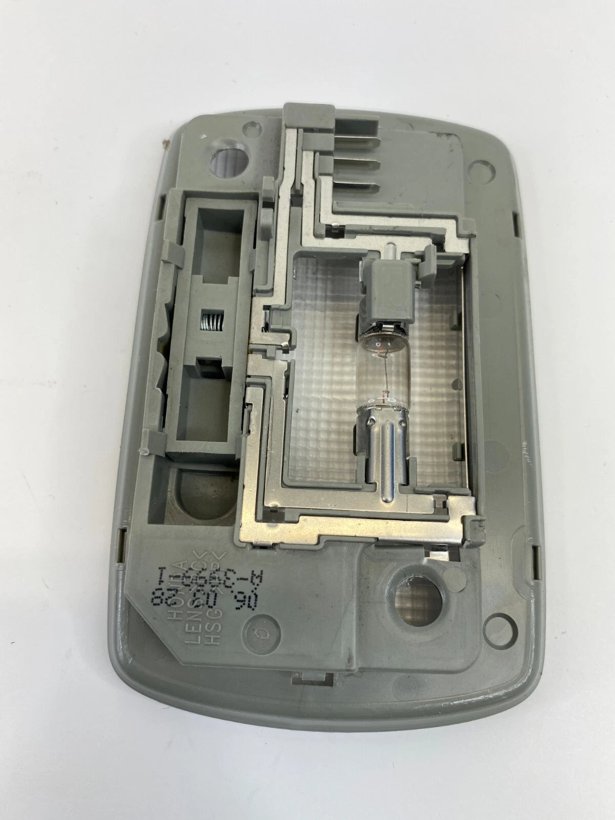 2005-2010 HONDA ODYSSEY 01-08 CIVIC 03-07 ACCORD REAR CENTER DOME MAP LIGHT LAMP