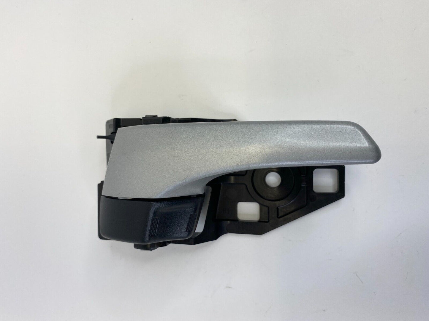 2010-2011 Toyota Prius Front Right Passenger Side Inner Door Handle Assembly OEM