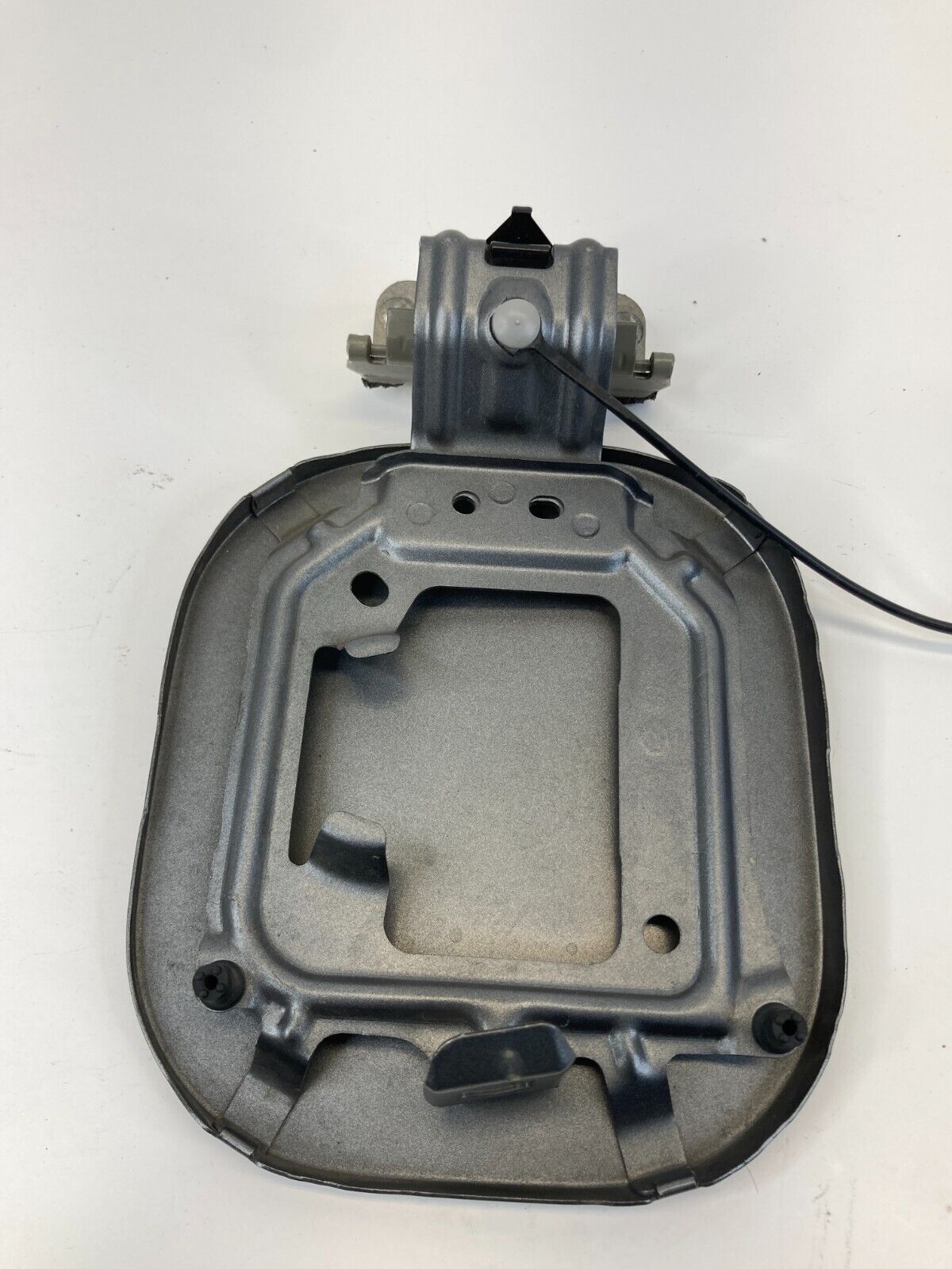 2013-2019 Nissan Sentra 1.8L L4 Fuel Filler Door Tank Gas Lid Cover w/ Cap OEM