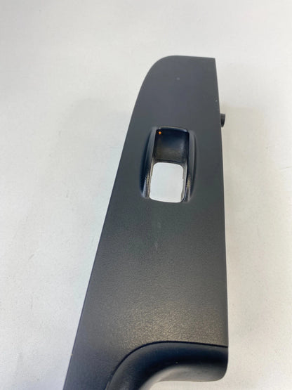 02-05 HYUNDAI SONATA REAR RIGHT SIDE WINDOW SWITCH COVER BEZEL PANEL 93580-3D210