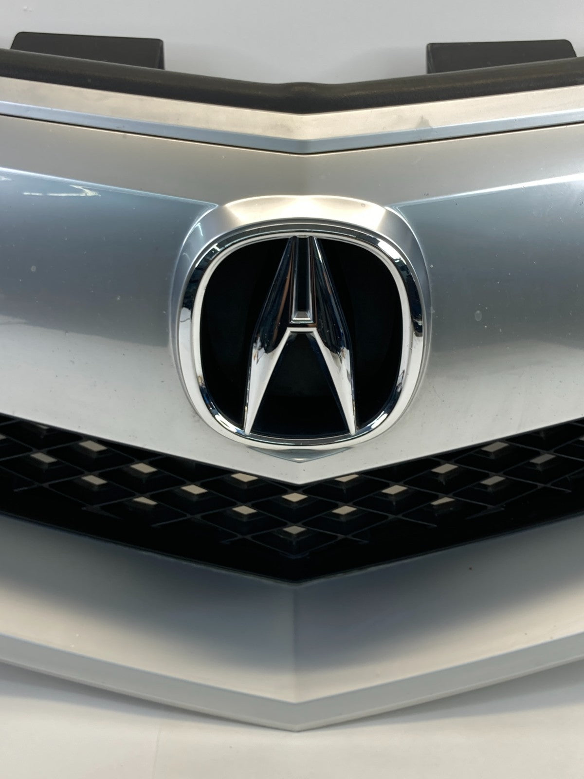 2010 2011 2012 2013 Acura RDX Front Bumper Upper Grill Grille w/ Emblem OEM