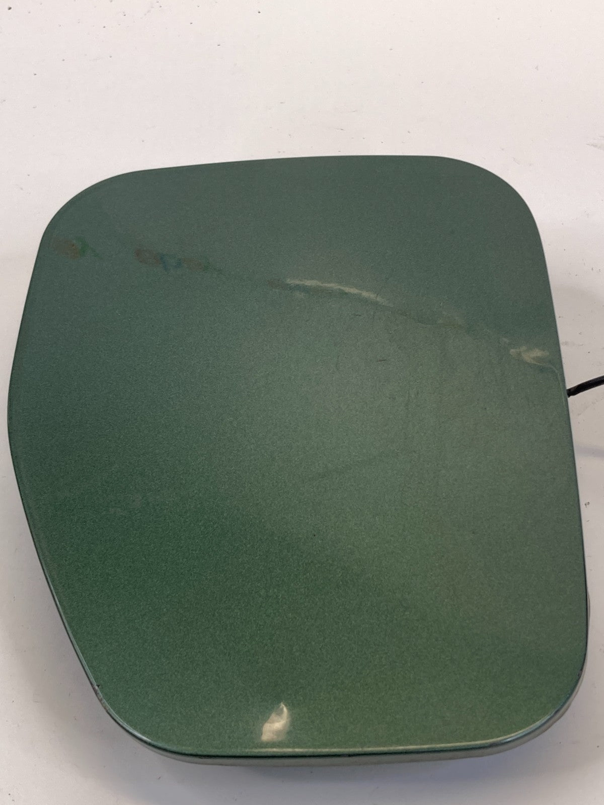 2010 2011 2012 2013 2014 Subaru Outback Fuel Filler Gas Door Tank Lid w/ Cap OEM