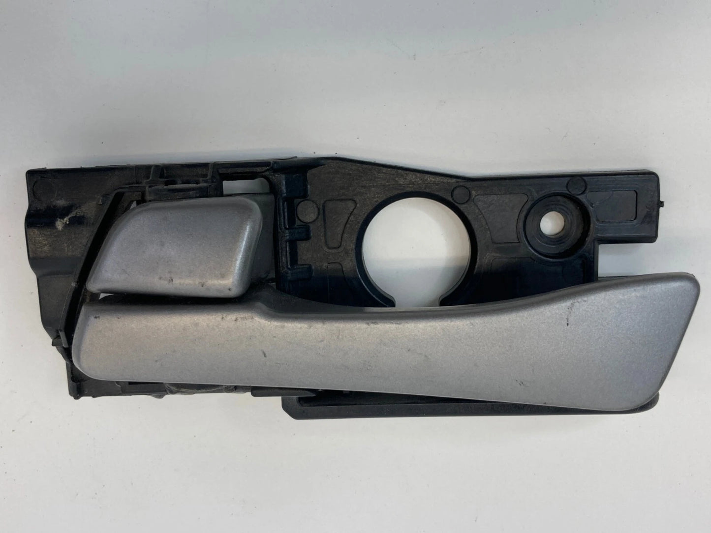 2015-2017 HYUNDAI ACCENT REAR LEFT SIDE INTERIOR DOOR HANDLE 83613RB000 OEM