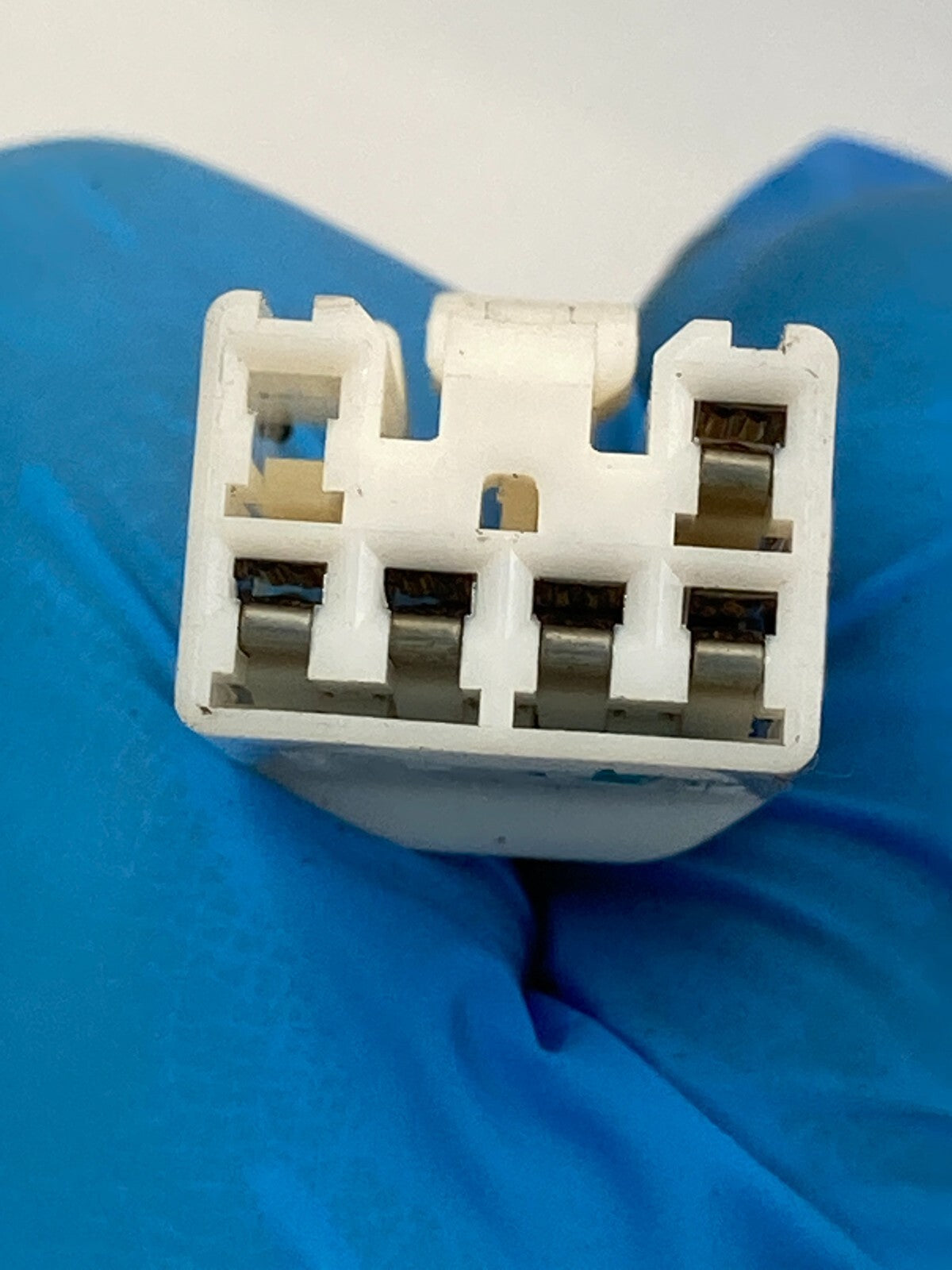 2003-2008 Toyota Matrix Rear Trunk Lid Tailgate Wire Wiring Harness 82185-02-05