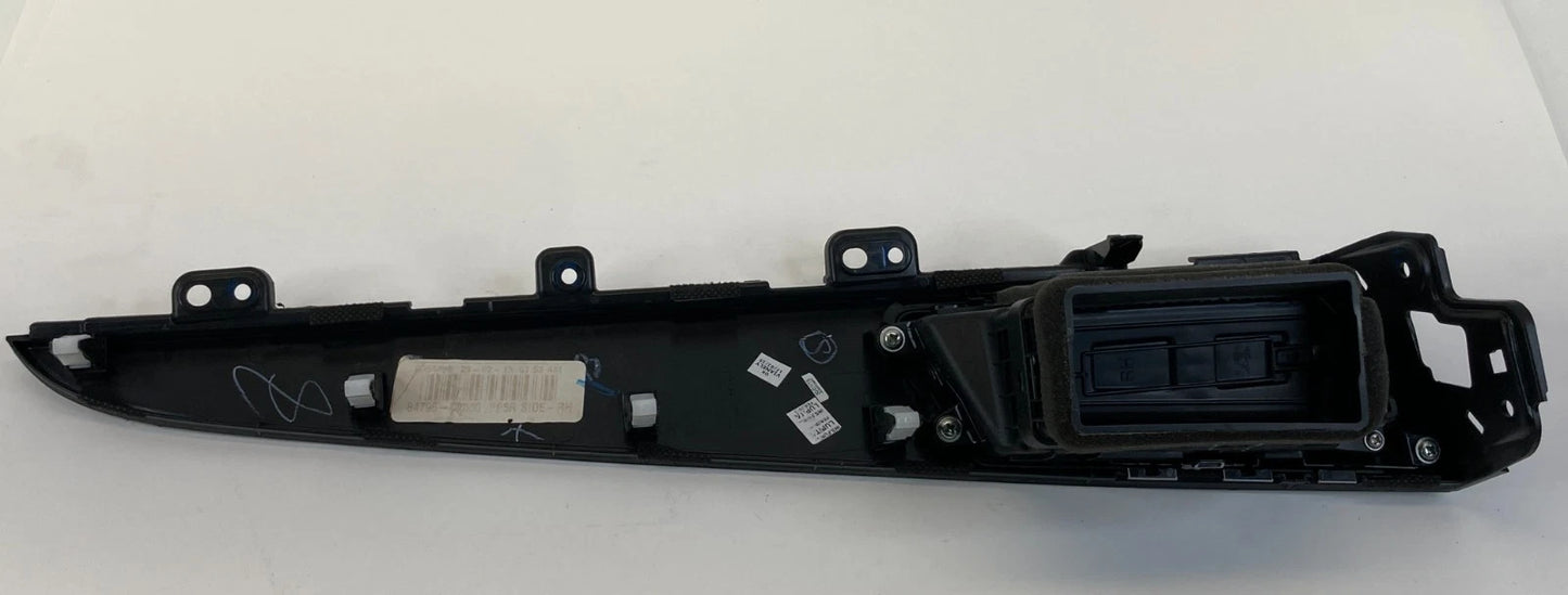 15-17 HYUNDAI SONATA DASH RIGHT SIDE PANEL AC VENT GRILLE BEZEL OEM 84795-C2000
