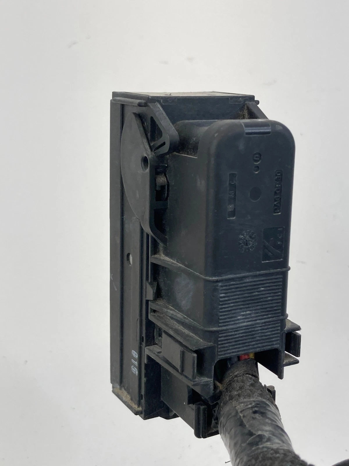 2013 2014 2015 FORD ESCAPE 2WD 2.0L AT ABS PUMP ANTI LOCK BRAKE PLUG CONNECTOR