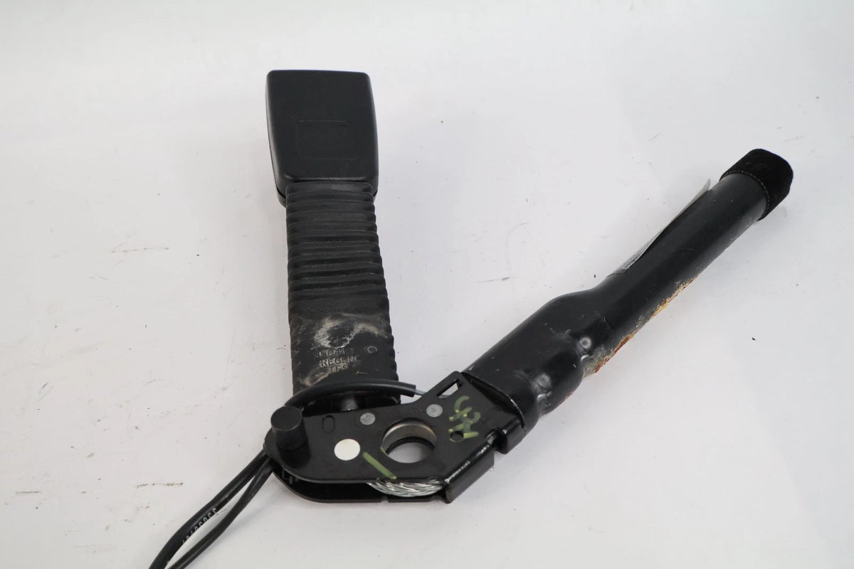 2006-2012 MERCEDES R350 4MATIC FRONT RIGHT SEAT BELT RECEIVER BUCKLE ASSY OEM