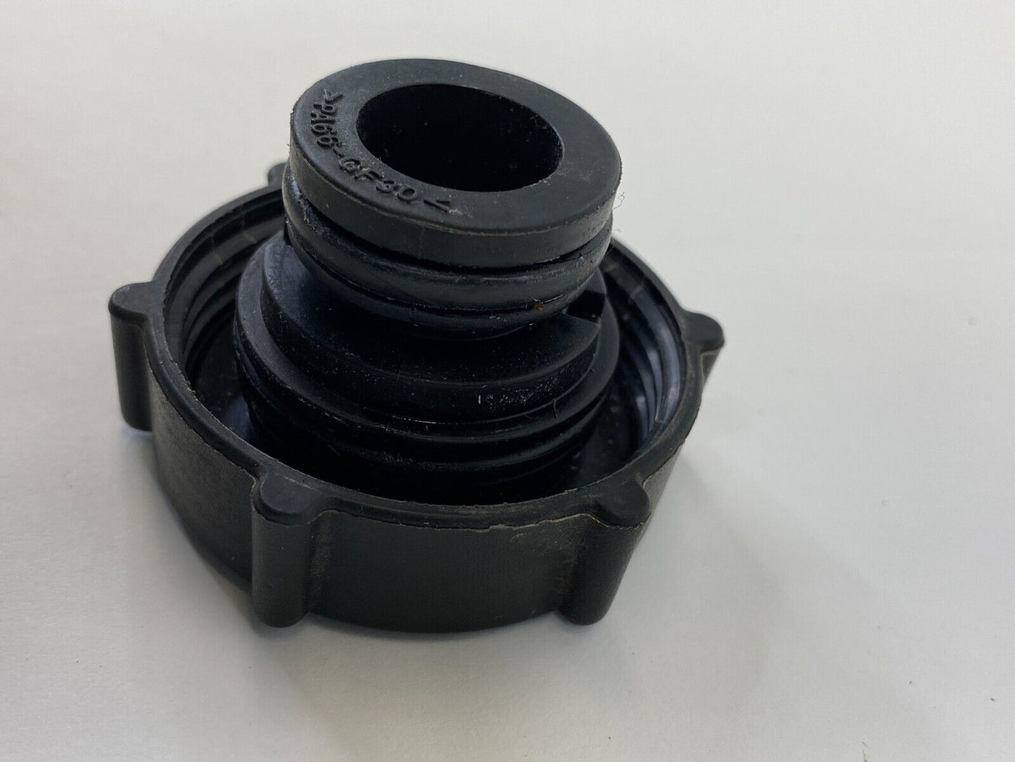 2001-2012 Ford Escape Radiator Engine Coolant Reservoir Cap YL84-8100-AA OEM