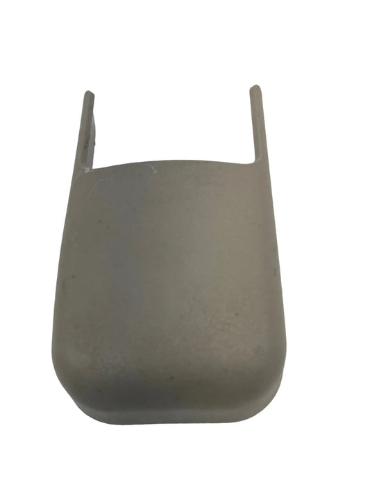 2006-2008 HYUNDAI SONATA SEDAN 4-DR FRONT RIGHT SEAT TRACK CAP END COVER OEM