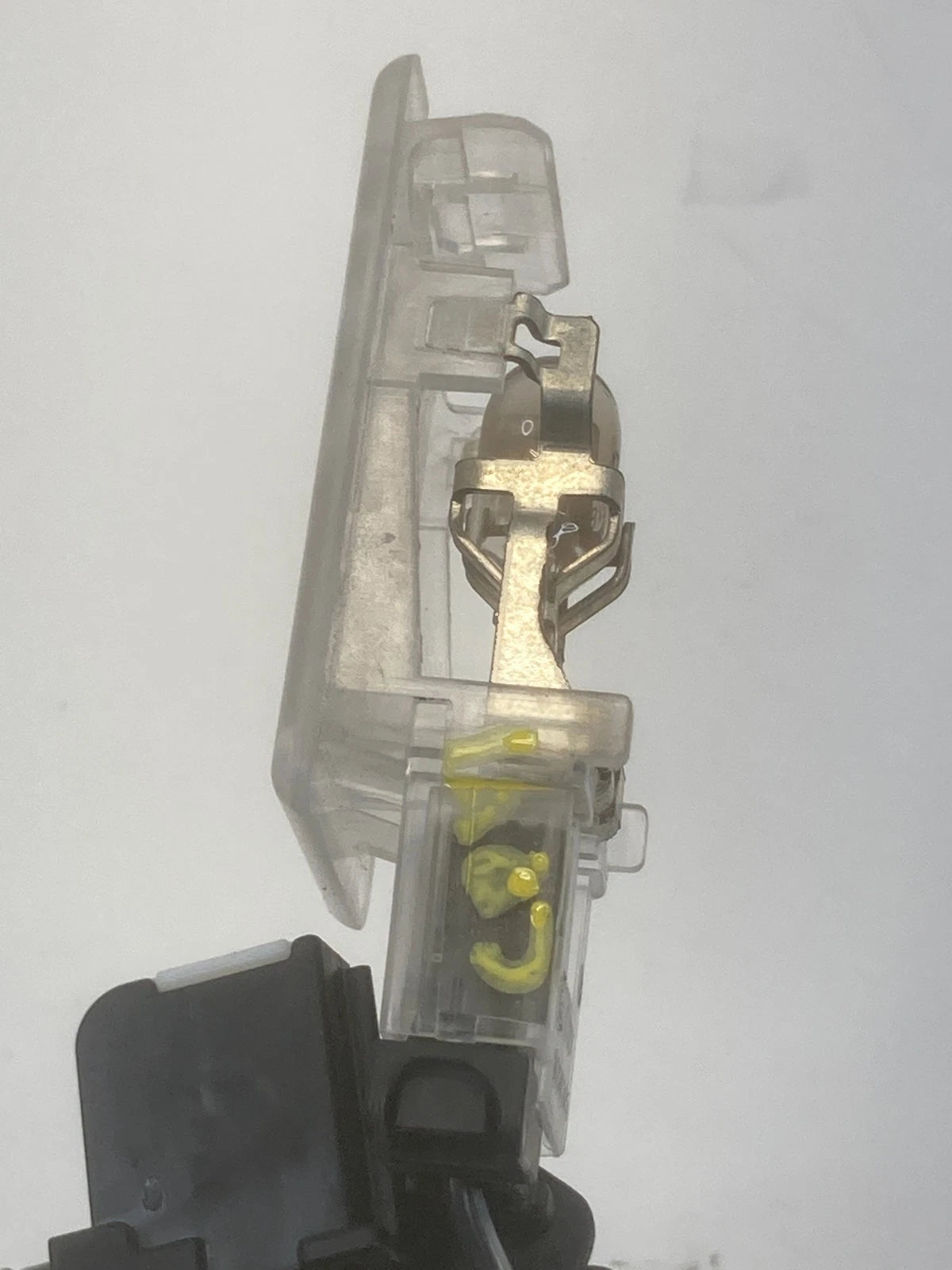 2007-2016 GMC ACADIA TRUNK CARGO AREA INTERIOR COURTESY LIGHT LAMP OEM 13503059