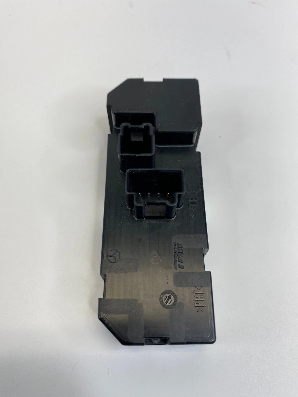 2012-2016 MERCEDES-BENZ E350 STEERING WHEEL HEATER CONTROL UNIT A212-900-89-05