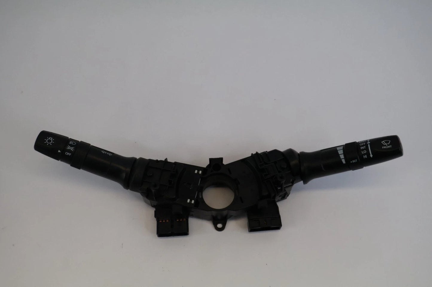 2012-2017 HYUNDAI ACCENT STEERING COLUMN TURN SIGNAL & WIPER COMBINATION SWITCH
