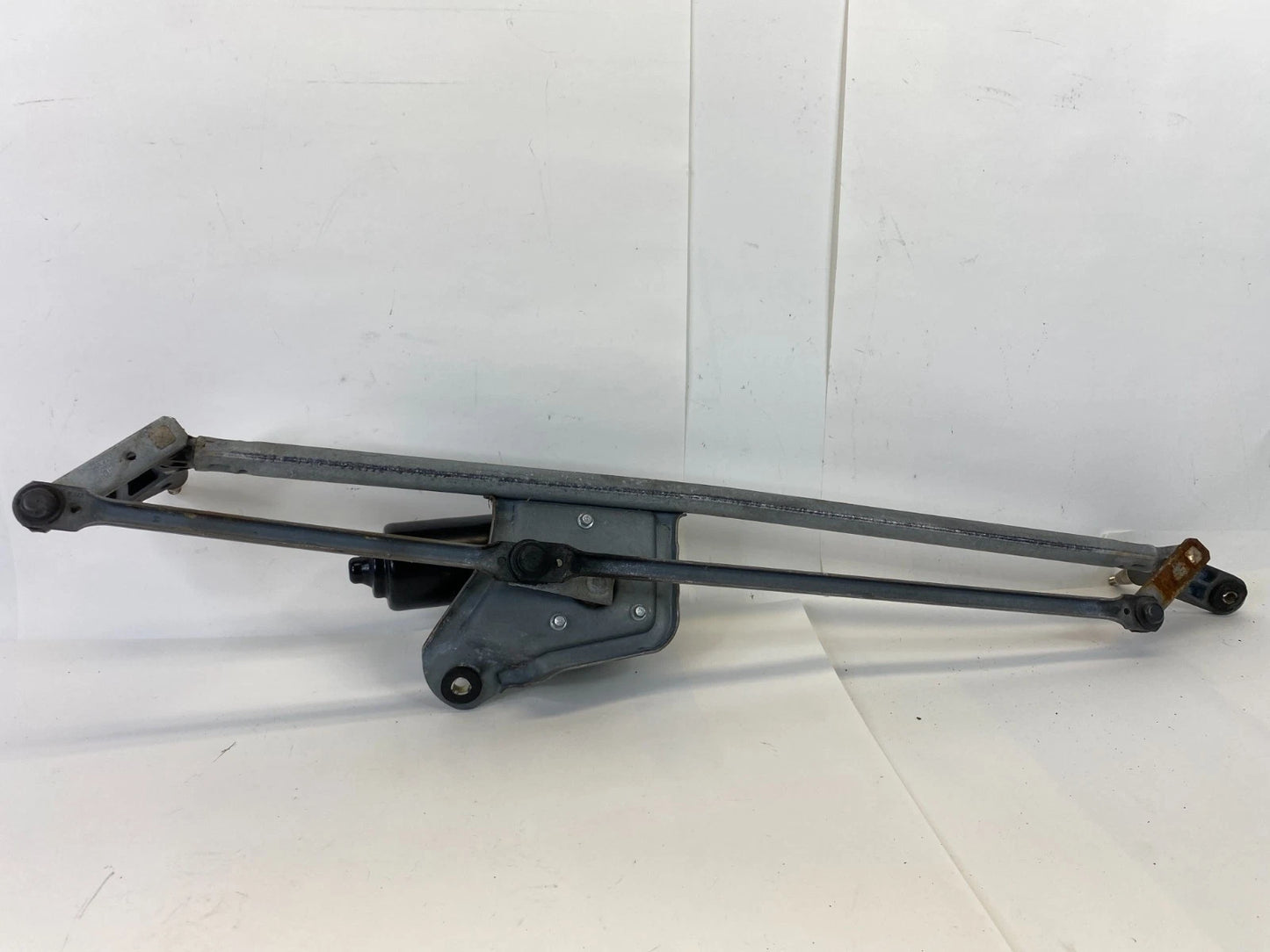 2002-2007 FORD EXPEDITION FRONT WINDSHIELD WIPER MOTOR W/ LINKAGE 2L2F-17D539-AD